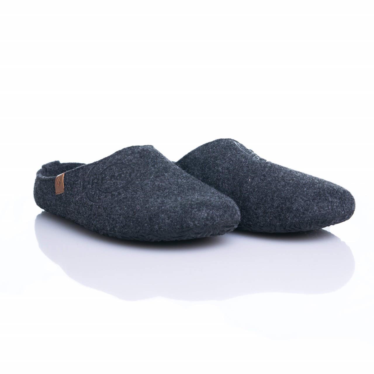 Wildstep Wool villatohvelit tummanharmaa 46